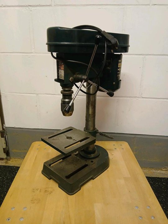 Tischbohrmaschine, Werkstattauflösung, Bohrmaschine