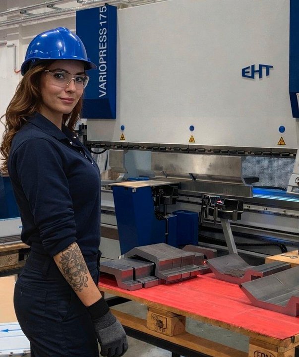 CNC-Abkanter / Bediener Abkantpresse (m/w/d)