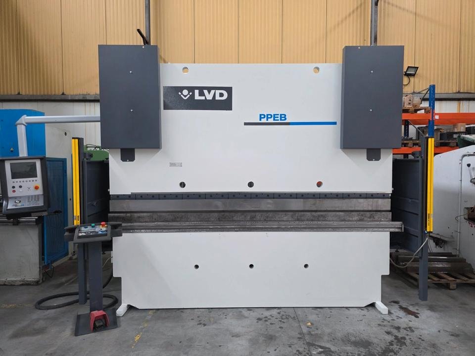 Abkantpresse hydraulisch LVD PPEB-7 110T- 3050mm CNC
