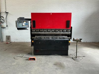 CNC Abkantpresse Amada ITPS 50t 2000mm INKL MWST (MET10.728)