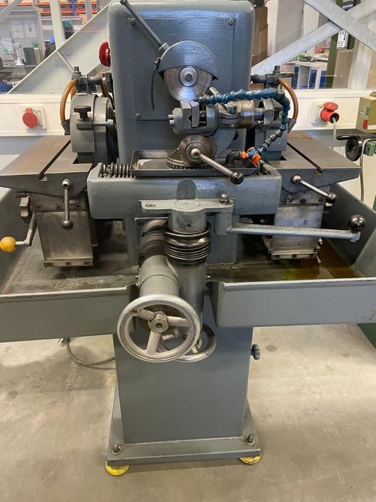 Gebrauchte SOLID DS 3 CD Werkzeugschleifmaschine Baujahr 1960