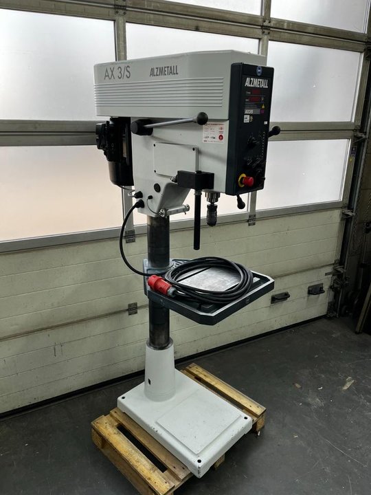Alzmetall AX 3/S Säulenbohrmaschine 2019 wenig benutzt