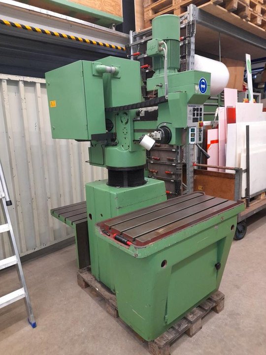 Donau Radialbohrmaschine 28F