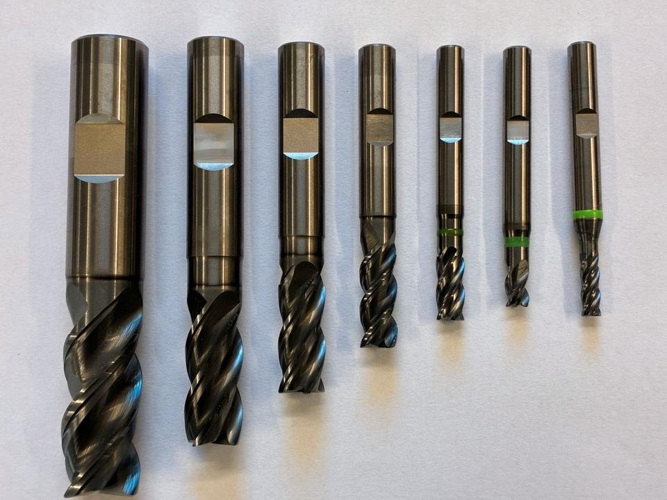 7 Stück VHM Fräser Set Ø16 Ø12 Ø10 Ø8 Ø6 Ø5 Ø4