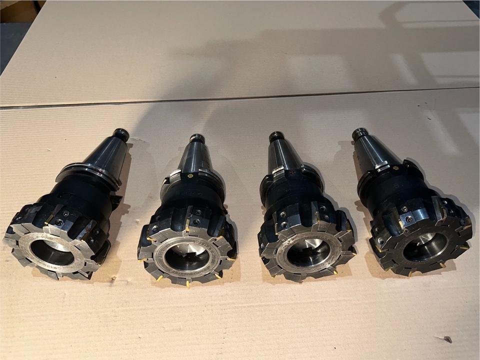 4x Widia SK50 Planfräser Ø 125 mm Eckfräser Wendeplatten-Fräser