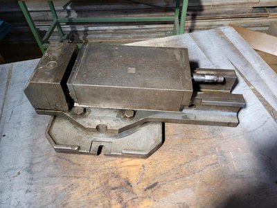 schwerer massiver Schraubstock Maschinenschraubstock f Fäse Maho