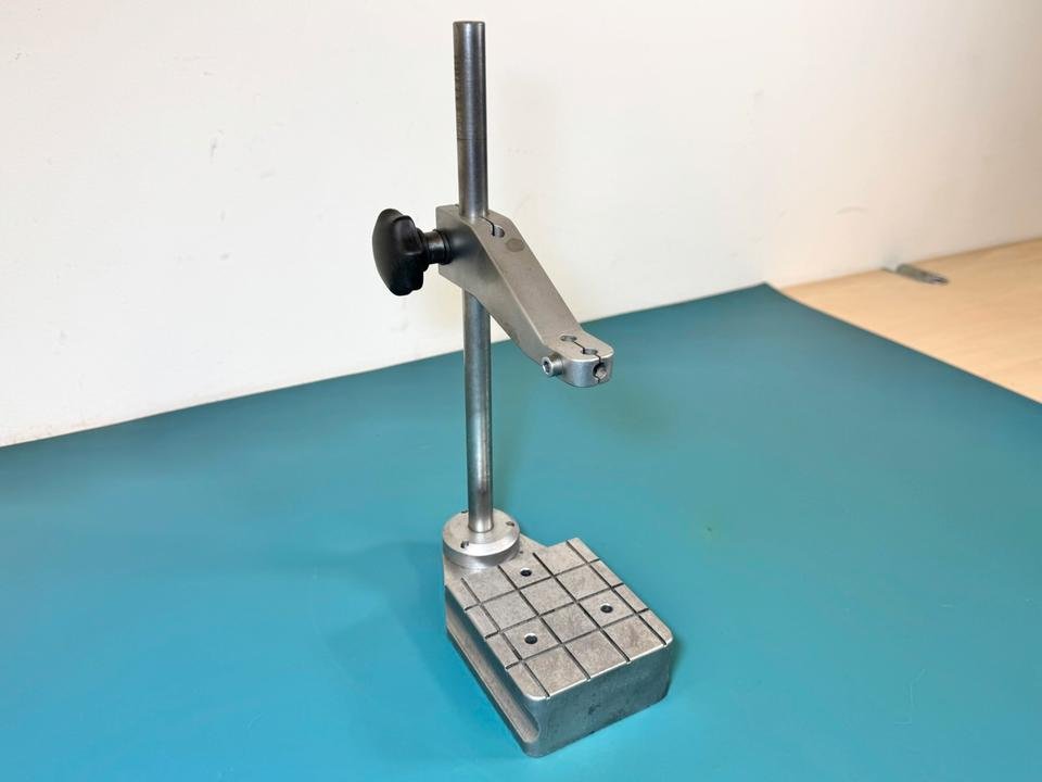 Universal-Meßstativ Fein-Meßtisch 90x100 mm Höhen-Meßgerät Meßuhr