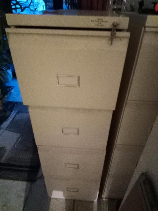 Aktenschrank Metall mit 4 Schubladen,Schlüssel, Werkzeugschrank