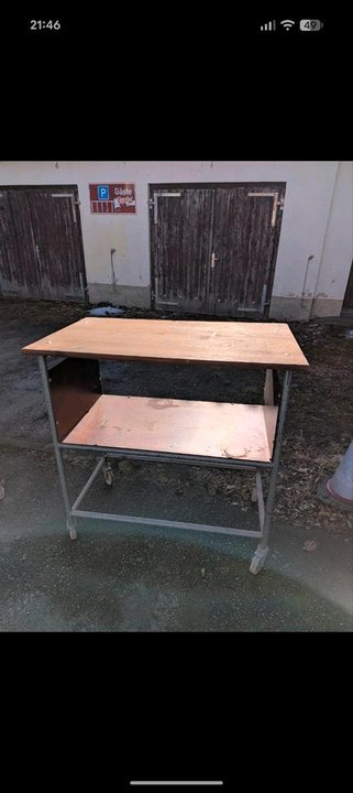 2 Werkstattwagen zusammen 35€