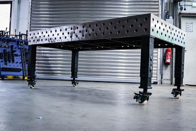 Profi Schweißtisch Lochtisch 3x1,5m System28 D28 plasmanitriert