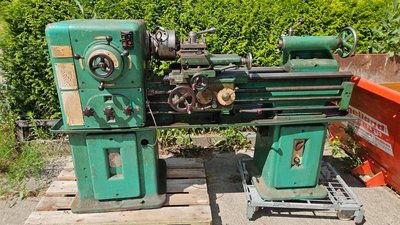 Leit und Zugspindel Drehmaschine DLZ 355 DDR,