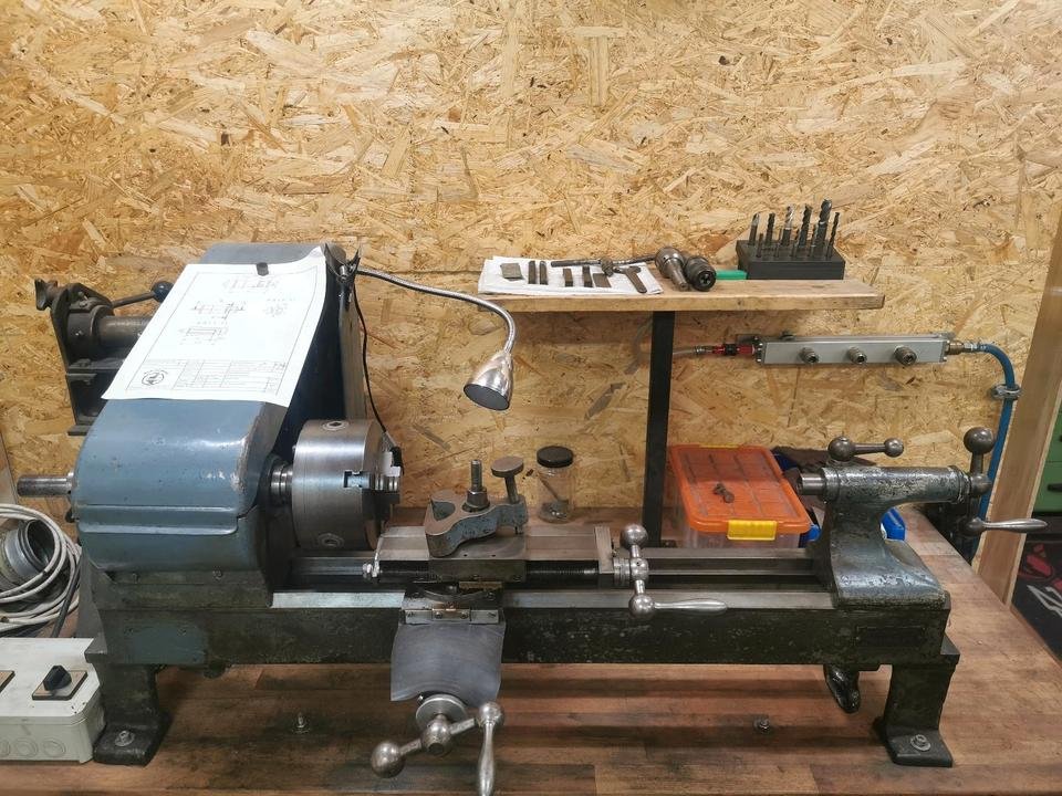 Drehmaschine Drehbank Tischdrehmaschine Metallbearbeitung