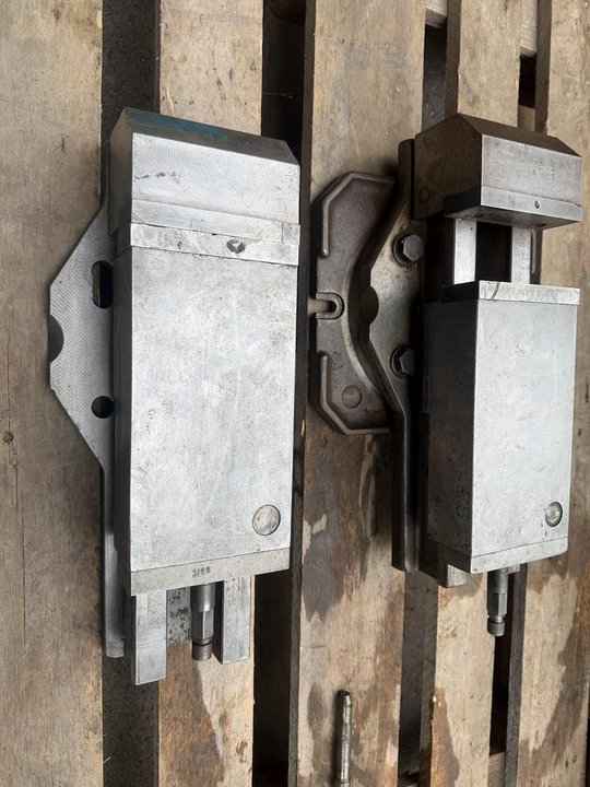 Maschinenschraubstock Schraubstock Hydraulisch Röhm Fräsmaschine