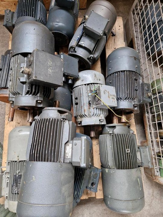 Motoren für Deckel Fräsmaschinen