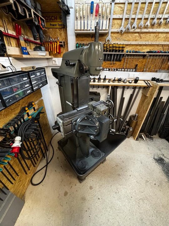 Deckel FP1 Fräsmaschine