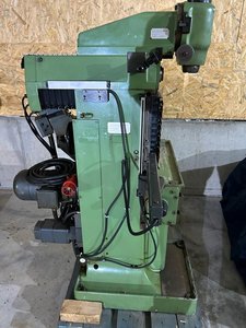 Deckel FP 1 Aktiv Fräsmaschine mit Teilapperat und Winkeltisch