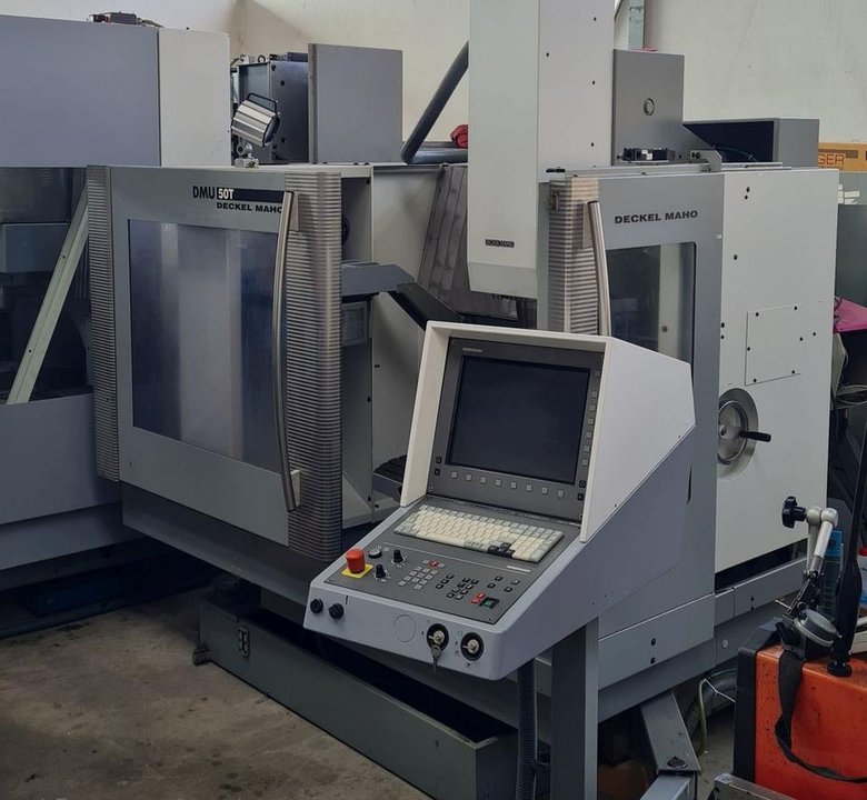 Deckel DMU 50T Fräsmaschine Bearbeitungszentrum Heidenhain LE412M