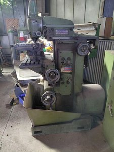 konventionelle Universal-Fräsmaschine Prvomajska ALG-100