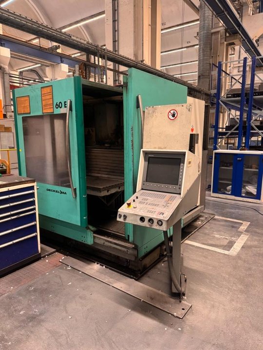 DECKEL-MAHO DMU 60 E CNC Universalfräsmaschinen