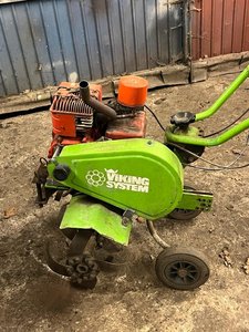 Fräse Garten Oldtimer Gemüse Pflanzen Hobby Hacke Museum